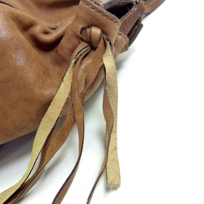 miu miu（ミュウミュウ） タック入り ヴィッテロ ラックス VITELLO LUX