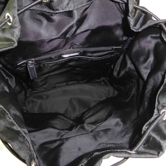 PRADA（プラダ） Re-Nylon サフィアーノ ナイロン ファブリック バック