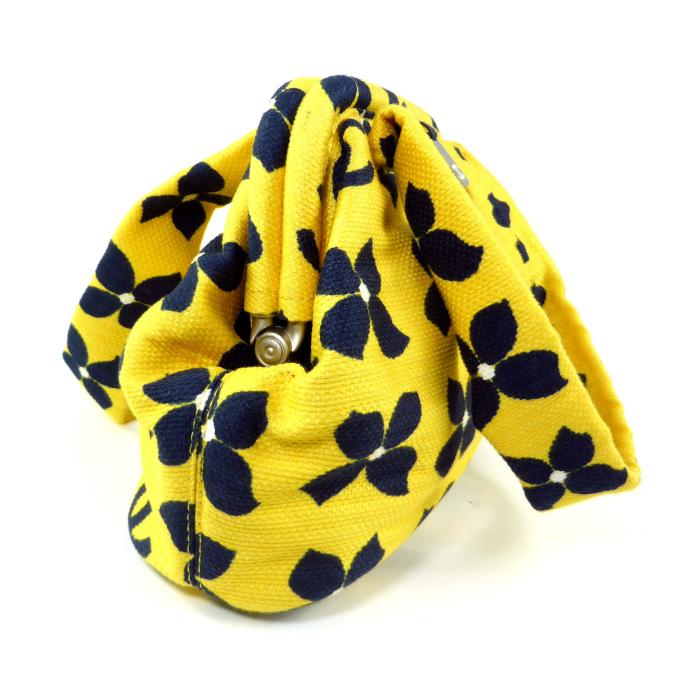 CHANEL（シャネル） 花柄 キャンバス がま口 ハンド バッグ フラワー