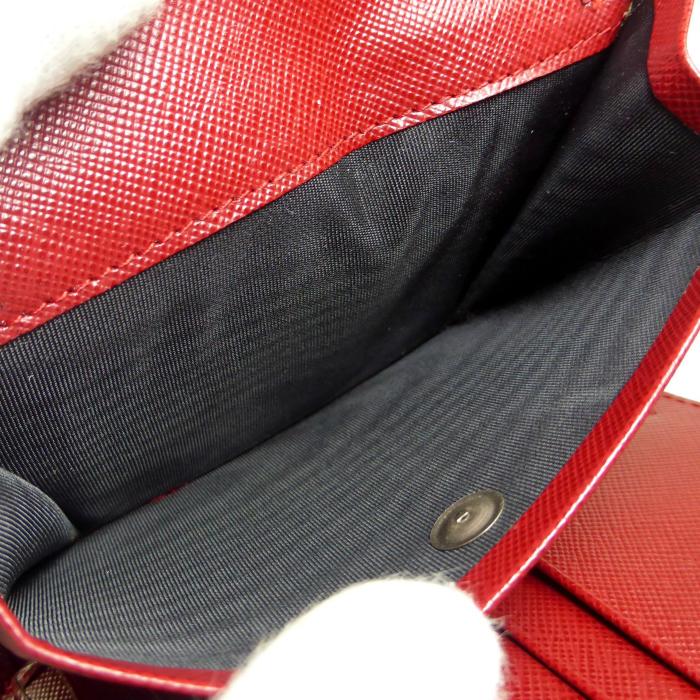 PRADA（プラダ） ナイロン テスート トライアングルロゴ 三つ折り 財布