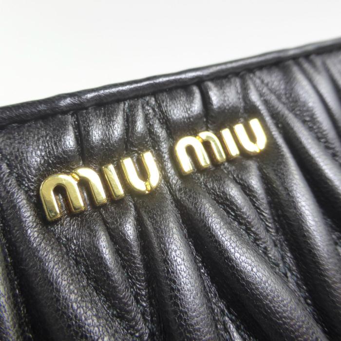 miu miu（ミュウミュウ） マテラッセ キーケース L字ファスナー