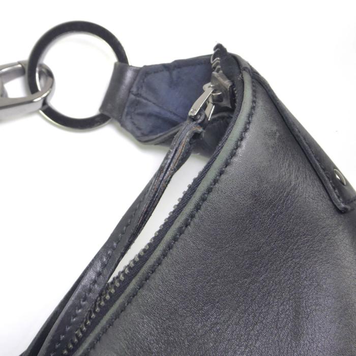 【良品】GUCCI グッチ　ショルダーバッグ　トムフォード期　GGキャンバス GUCCI（グッチ） ラージ クレセントムーン 三日月 セミショルダー