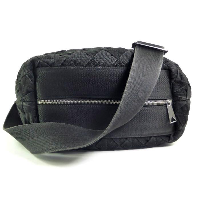 BOTTEGAVENETA ボッテガ・ヴェネタボディ バッグ イントレチャート黒 BOTTEGA VENETA（ボッテガ・ヴェネタ） ボッテガ ヴェネタ イントレ