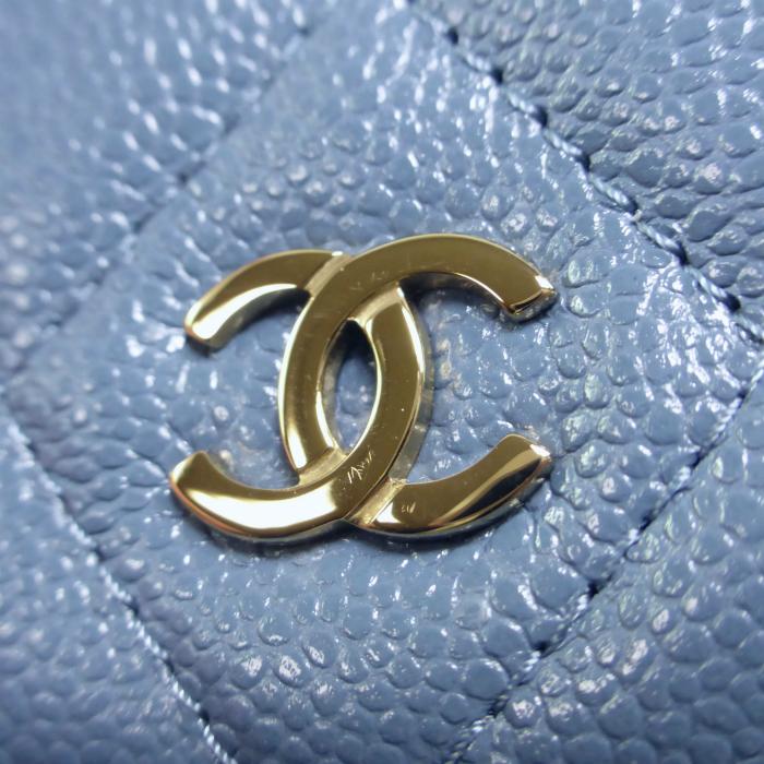 CHANEL（シャネル） キャビアスキン マトラッセ スモールウォレット 二