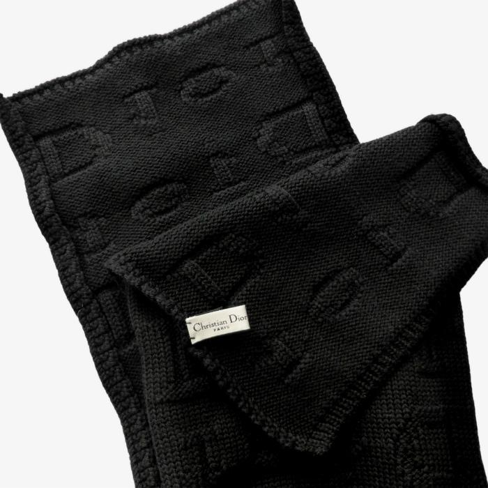 新品未使用ディオールメンズ マフラーブラック Christian Dior（クリスチャン・ディオール） ロゴ ジャガード ウール