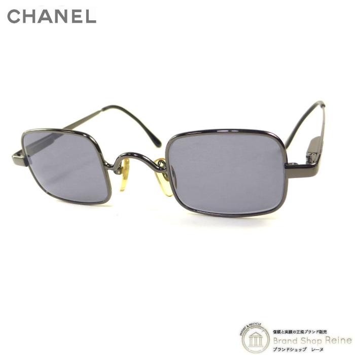 CHANEL（シャネル） ミニ スクエア メタル サングラス 細フレーム