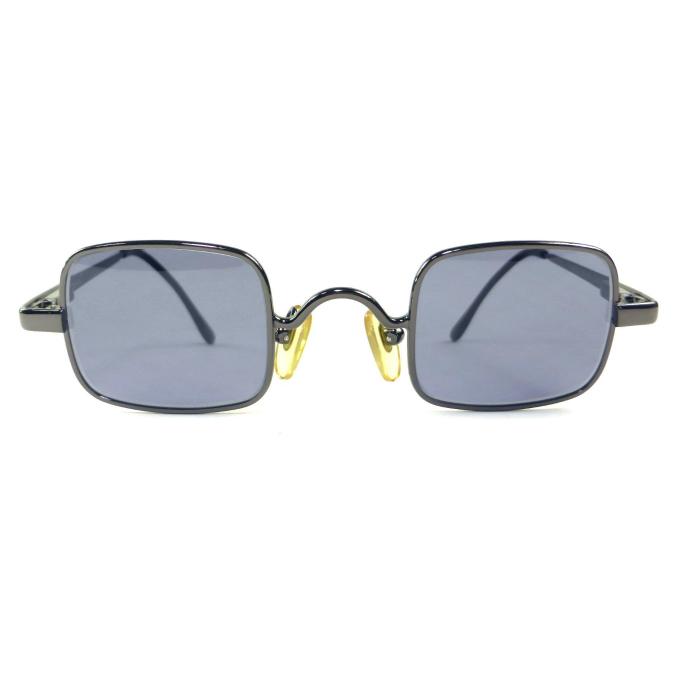 CHANEL（シャネル） ミニ スクエア メタル サングラス 細フレーム