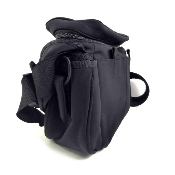 miu miu（ミュウミュウ） アーカイブ ナイロン ボンディング カメラ