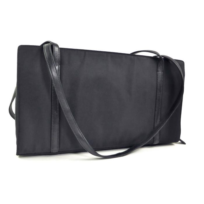プラダPRADA ショルダートートバッグ レザー　ナイロン　三角ロゴ　黒 PRADA（プラダ） テスート ナイロン×レザー トライアングルロゴ
