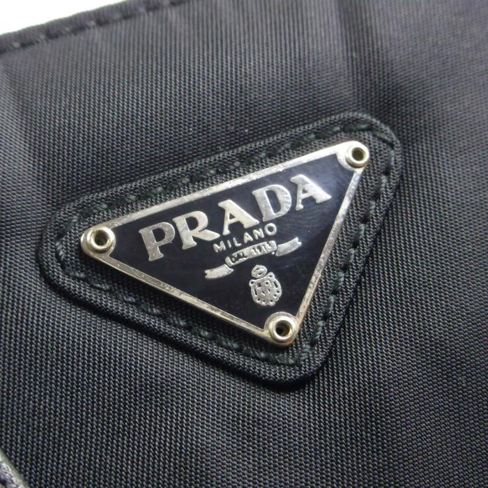 PRADA（プラダ） テスート ナイロン×レザー トライアングルロゴ
