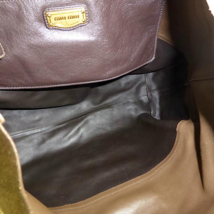 miumiu ブラウン スエード ショルダーバッグ Miu Miu スエード ショルダーバッグ | グリーン | FARFETCH JP