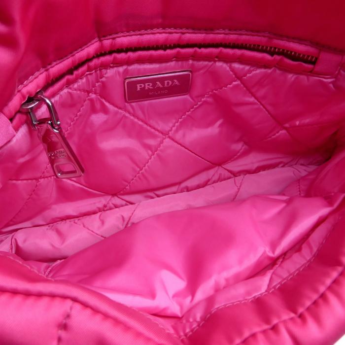 PRADA（プラダ） ナイロン テスート ボンバー チェーンショルダー 