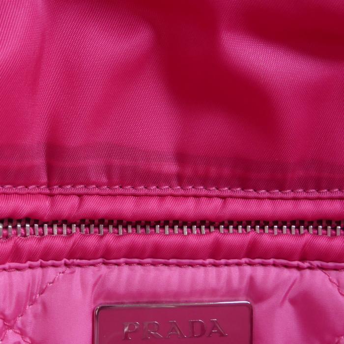 PRADA（プラダ） ナイロン テスート ボンバー チェーンショルダー 