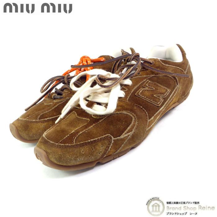 近年モデルmiu miu ミュウミュウ ロゴ キャンバス スエード スニーカー miu miu（ミュウミュウ） NEW BALANCE コラボ スエード スニーカー