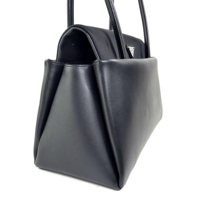 PRADA（プラダ） パサージュ ミディアム レザー×Re-Nylon フラップ付