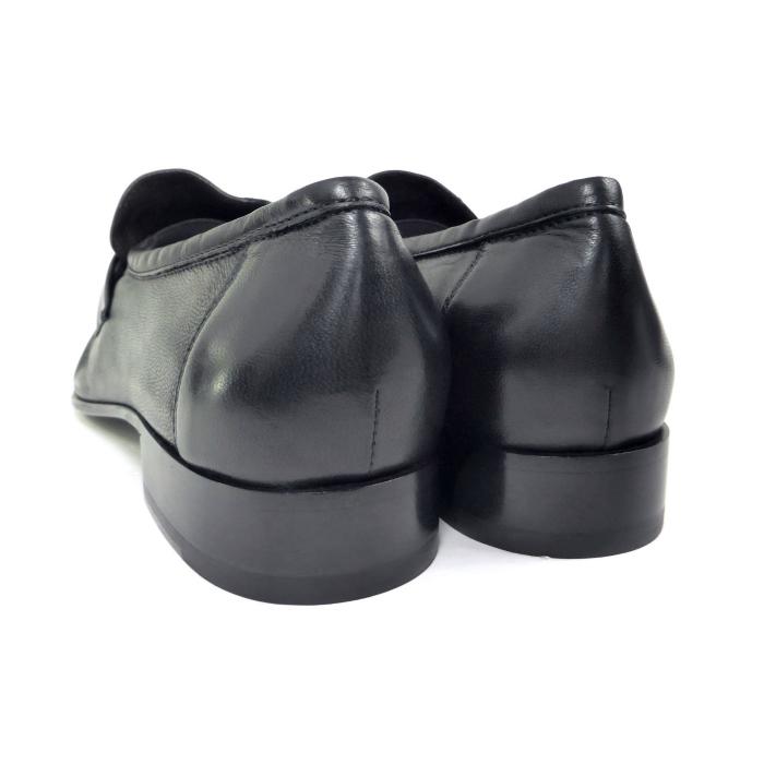 THE ROW ソフトローファー　ブラック 37サイズ　最終値下げ THE ROW（ザ ロウ） Soft Loafer ナッパレザー ローファー ＃38 1/2