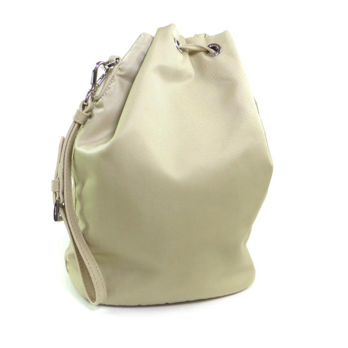 PRADA ナイロンポーチ 巾着 テスート Re-nylon リナイロン PRADA（プラダ） ナイロン テスート Re-Nylon ポーチ コンテナ 巾着