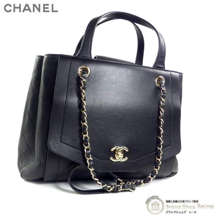CHANEL（シャネル） マトラッセ キャビアスキン ココマーク フラップ