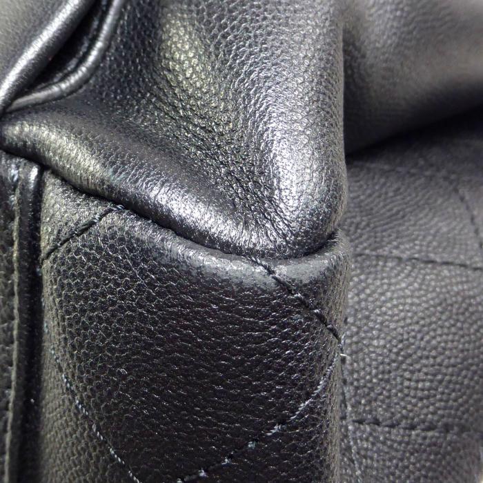 【クリスタルシーン】CHANELキャビアスキン　ブラック×シルバー CHANEL（シャネル） マトラッセ キャビアスキン ココマーク フラップ