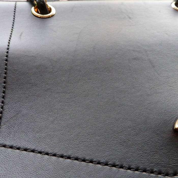 CHANEL（シャネル） マトラッセ キャビアスキン ココマーク フラップ