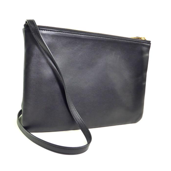 CELINE（セリーヌ） トリオ ラージ 2way ショルダー 斜め掛け クラッチ
