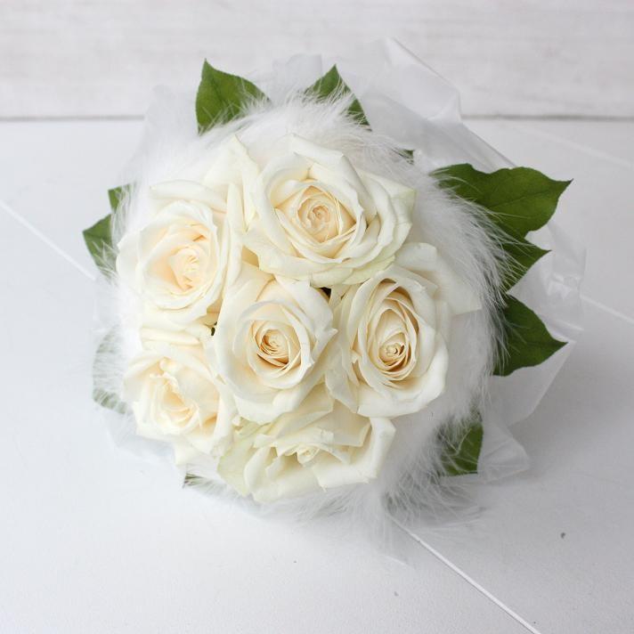 花束 バラ 生花 ギフト 誕生日 プレゼント 花 女性 女友達 結婚祝い 結婚記念日 妻 ホワイトローズのフェザーブーケ Rrb 00 007 Aoyama花苑webshopレイリヤフー店 通販 Yahoo ショッピング
