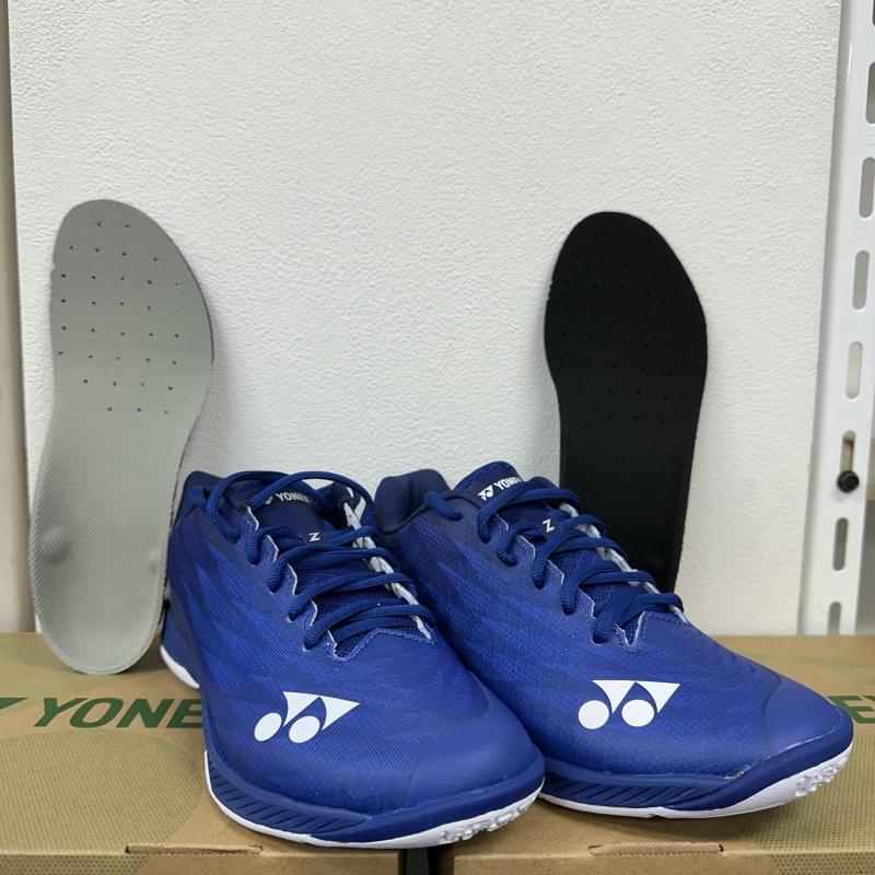 ヨネックス ネガティブ履き パワークッション エアラス Z メン