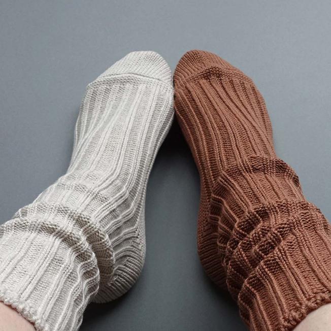 創喜 奈良 靴下 日本製 靴下 Puffy パフィ コットンリブクルー メンズ レディース ギフト 綿 リブ ローゲージ ふっくら ベーシック ノームコア |  | 12