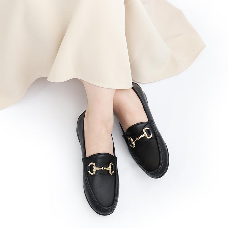 パスクッチ ローファー 靴 イタリア 革 ローヒール ビット ブラック