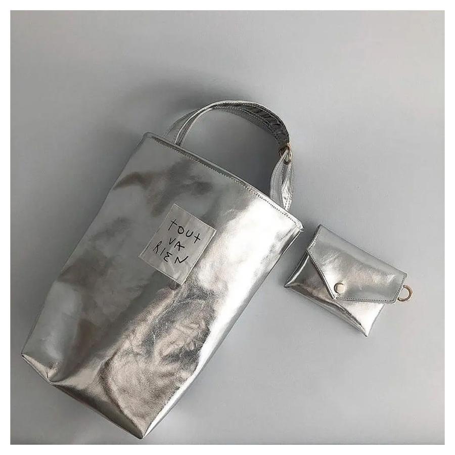 ショルダーバッグ レディース 軽い 斜め掛け 縦型 カジュアル 手提げ