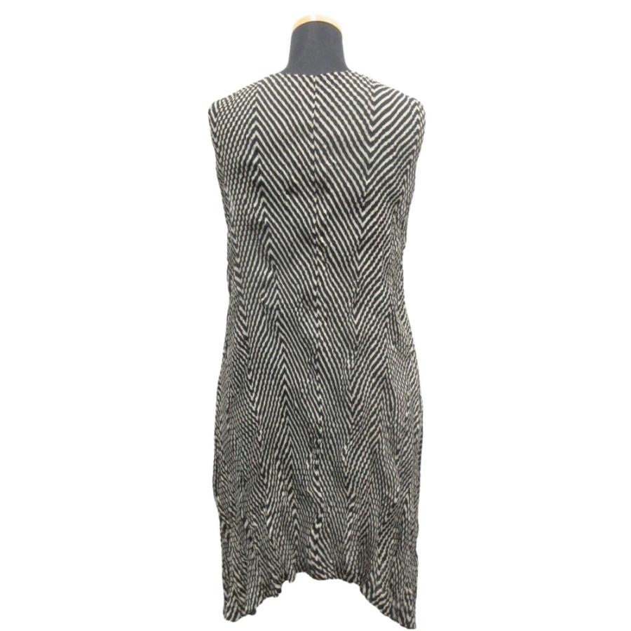 新品同様 02SS ISSEY MIYAKE イッセイミヤケ  ねじり プリーツ加工 ノースリーブ ワンピース ドレス ボーダー サイズ2 レディース 古着 中古 | ISSEY MIYAKE | 02