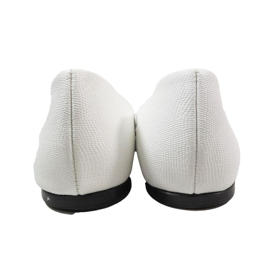 美品 JIMMY CHOO ジミーチュウ WATSON FLAT メタル フラットパンプス 靴 シューズ アーモンドトゥ ホワイト シルバー 34.5 レディース 古着 中古 | JIMMY CHOO | 03