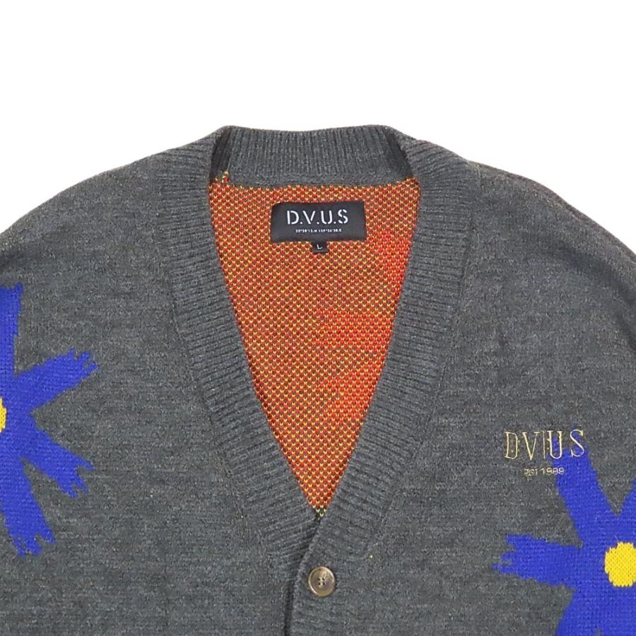 美品 D.V.U.S デビルユース 長袖 ニット カーディガン ロゴ 刺繍 花柄 リブ フラワー トップス L グレー 青 赤 メンズ 古着 中古 |  | 05