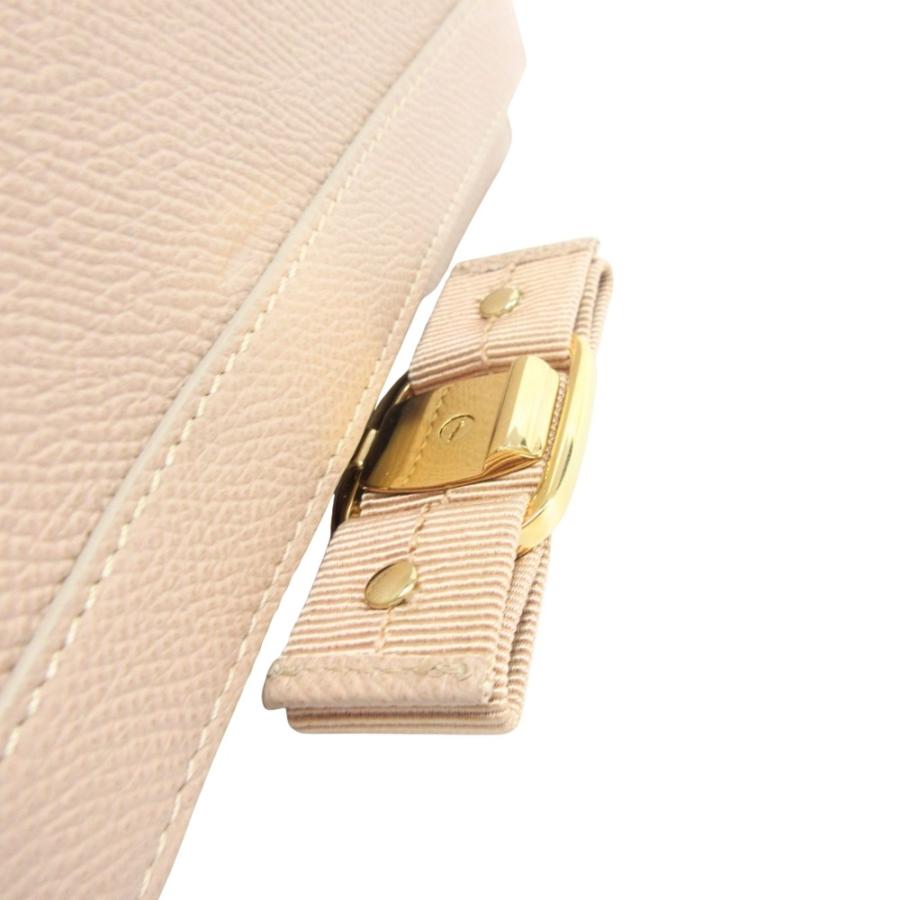 未使用 Salvatore Ferragamo サルヴァトーレフェラガモ レザー ヴァラリボン 長財布 財布 ウォレットケース ゴールド金具 ピンク レディース 古着 中古 |  | 08