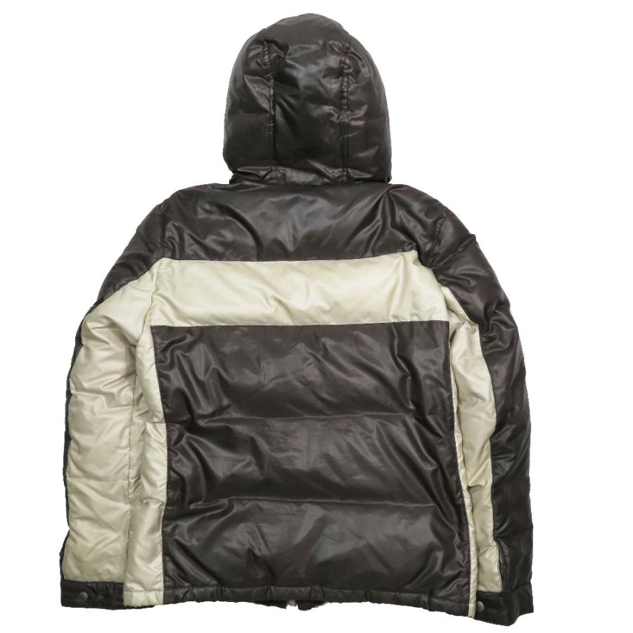 BURBERRY BLACK LABEL（バーバリーブラックレーベル） ダウン
