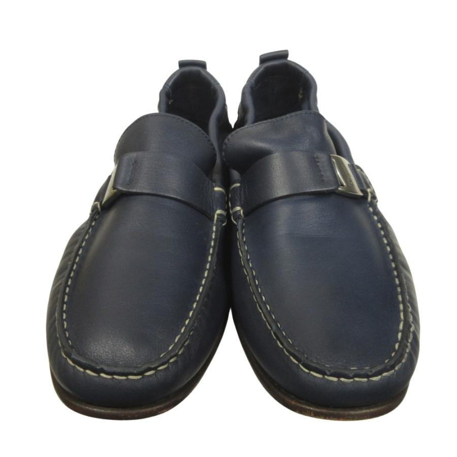 美品 Salvatore Ferragamo サルヴァトーレフェラガモ ヴァラリボン ドライビング シューズ ローファー モカシン レザー 6 24.5cm 紺 メンズ 古着 中古 |  | 02