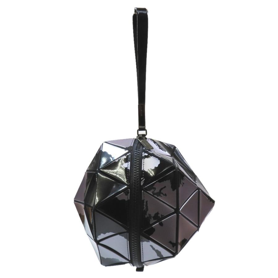 BAO ISSEY MIYAKE 良品 バオバオ イッセイミヤケ クラッチ