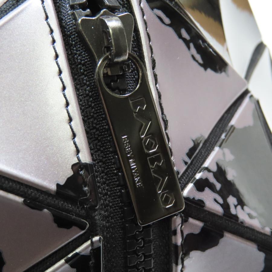 BAO ISSEY MIYAKE 良品 バオバオ イッセイミヤケ クラッチ