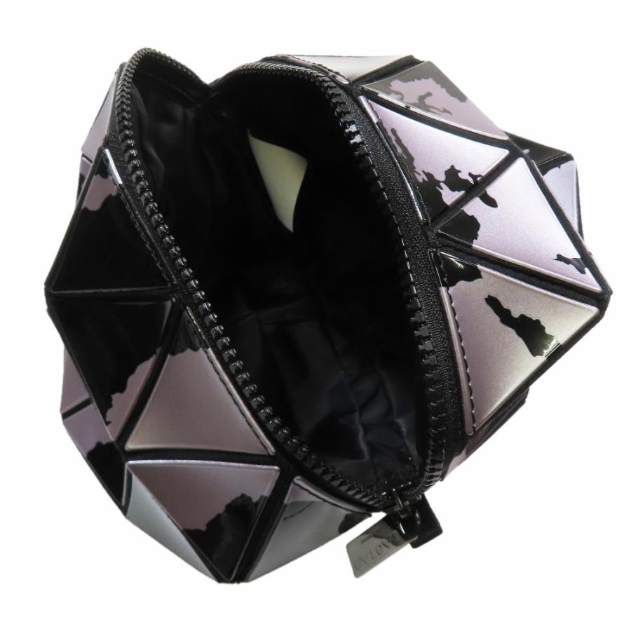 BAO ISSEY MIYAKE 良品 バオバオ イッセイミヤケ クラッチ
