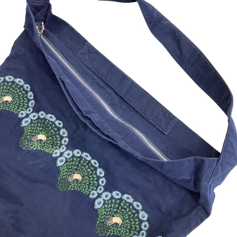 美品 mina perhonen ミナペルホネン peacock ピーコック ショルダー トート ボディ バッグ 鞄 孔雀 刺繍 ra9757 紺 ネイビー レディース 古着 中古 | mina perhonen | 03