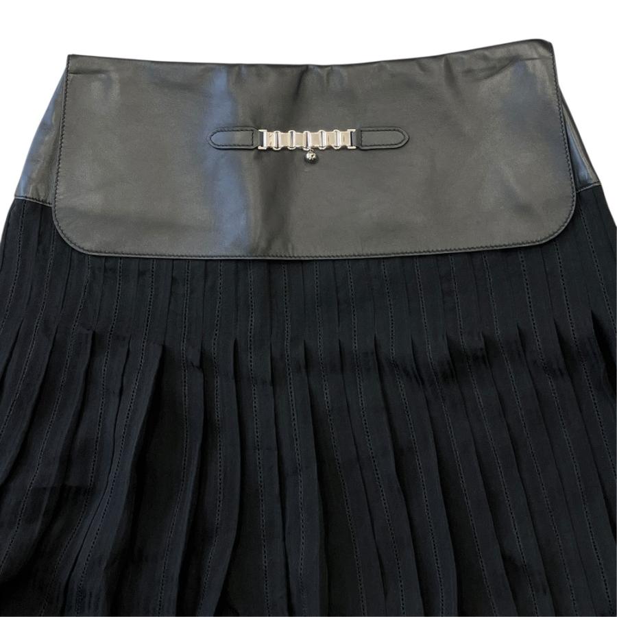 未使用 HERMES エルメス 22AW ラムスキン シルク プリーツ フレア スカート サイドジップ シルバー金具 サイズ38 黒 ブラック レディース 古着 中古 | HERMES | 02