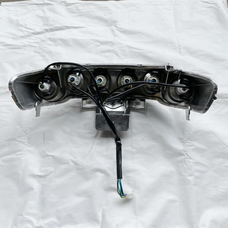 新品 マジェスティ 250C SG03J LEDタイプ ユーロ テールユニット IC