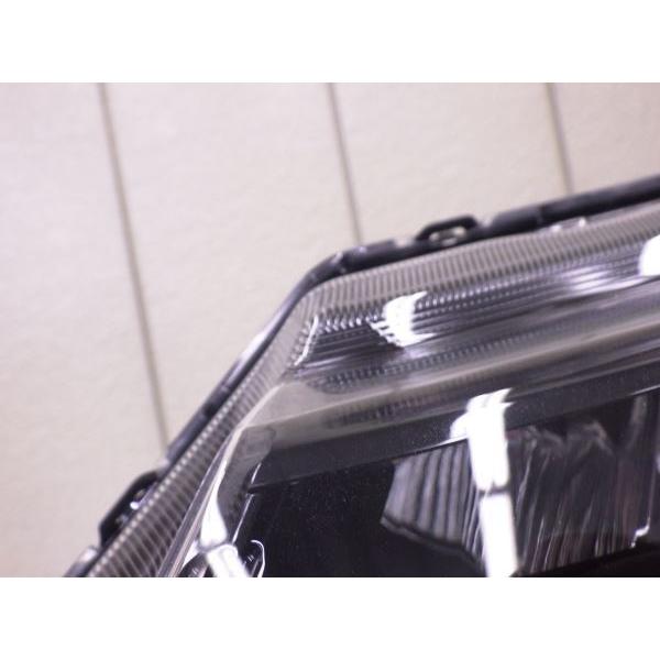 2119442 タンク/トール/ジャスティ 前期 左ライト LED STANLEY W3917