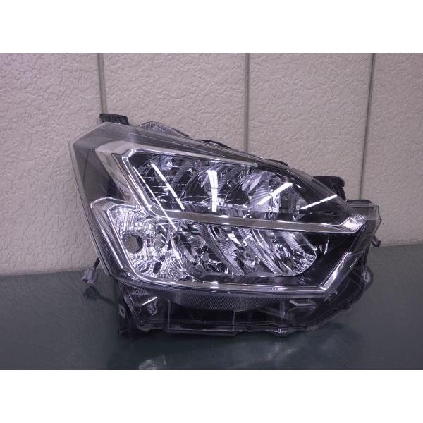 ミラ（ダイハツ） 4037941 ミライース LA350S/LA360S 右ライト LED