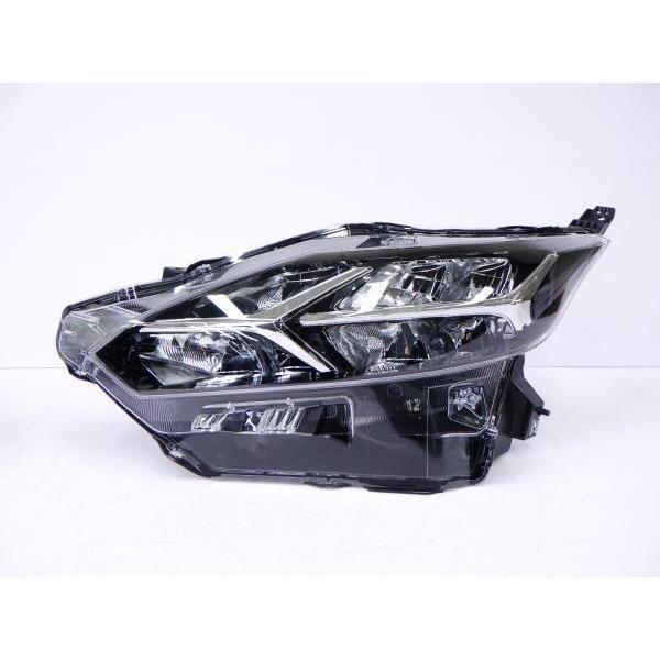 デイズ ハイウェイスター B44W 左ライト KOITO 100-23776 4129642 デイズ ハイウェイスター B44W/B45W/B47W/B48W 左ライト LED