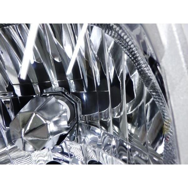 トヨタ（TOYOTA） 2113042 ラクティス 120系 前期 左ライト HID