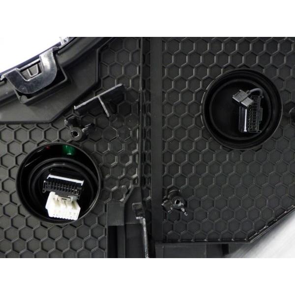 レクサス 2179541 RX/RXハイブリッド 20系 前期 右ライト 3眼