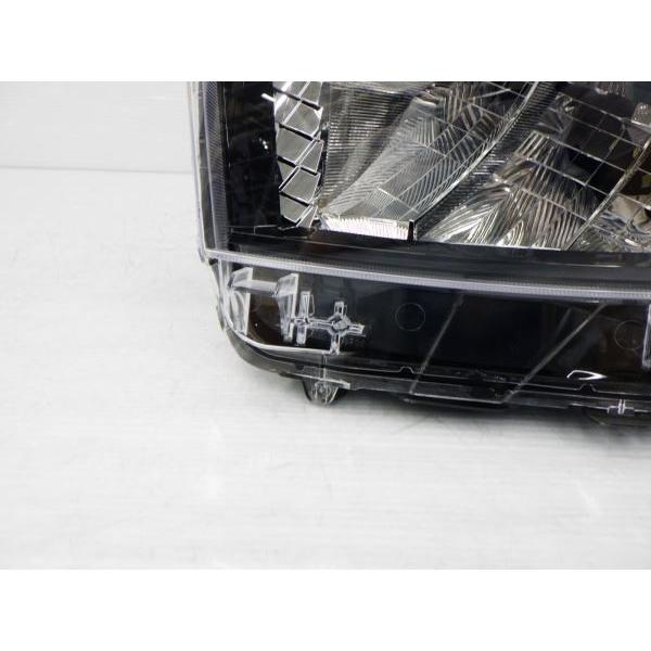 4095142 タントカスタム/シフォンカスタム LA650/LA660 前期 左ライト 