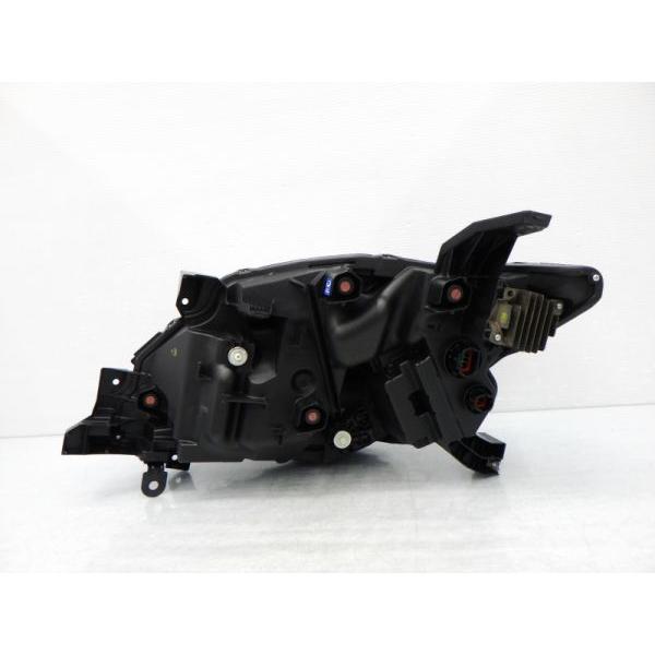 セレナ 2164841 C28 右ライト LED アダプティブLEDヘッドライト