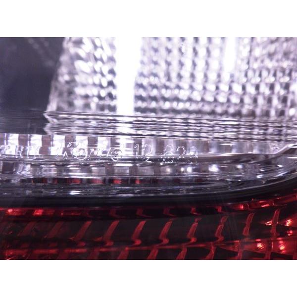 トヨタ（TOYOTA） T17461 カローラスポーツ 210系 前期 右テールランプ